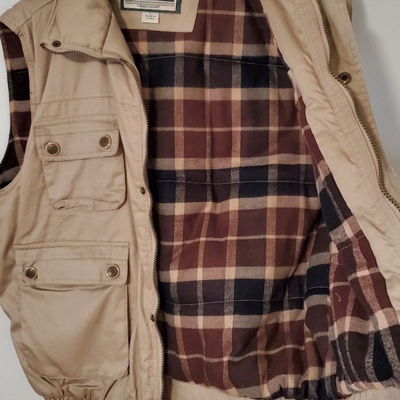 NWOT Men’s L Khaki Multi Pocket F& S Lined Vest field and stream - Picture 3 of 4